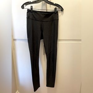 OUTDOOR VOICES grey leggings SIZE SMALL